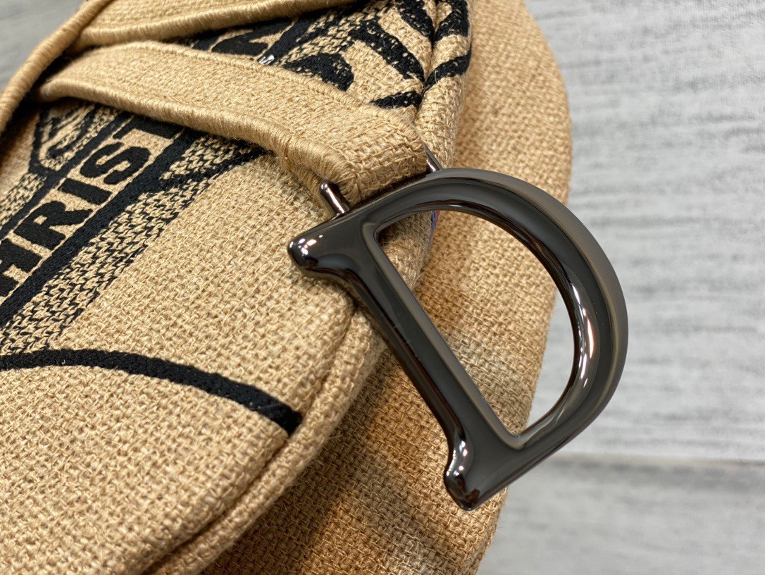 Dior Saddle Bag In Beige Jute Canvas with Dior Union Motif 698