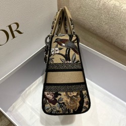 Dior Medium Lady D-Lite Bag In Beige Jardin d'Hiver Embroidery 772