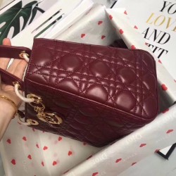 Dior Medium Lady Dior Bag In Bordeaux Lambskin 284