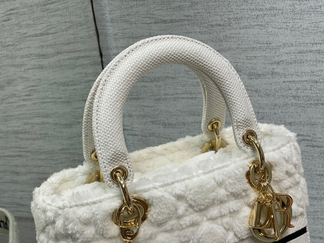 Dior Medium Lady D-Lite Bag In White Cannage Shearling 365