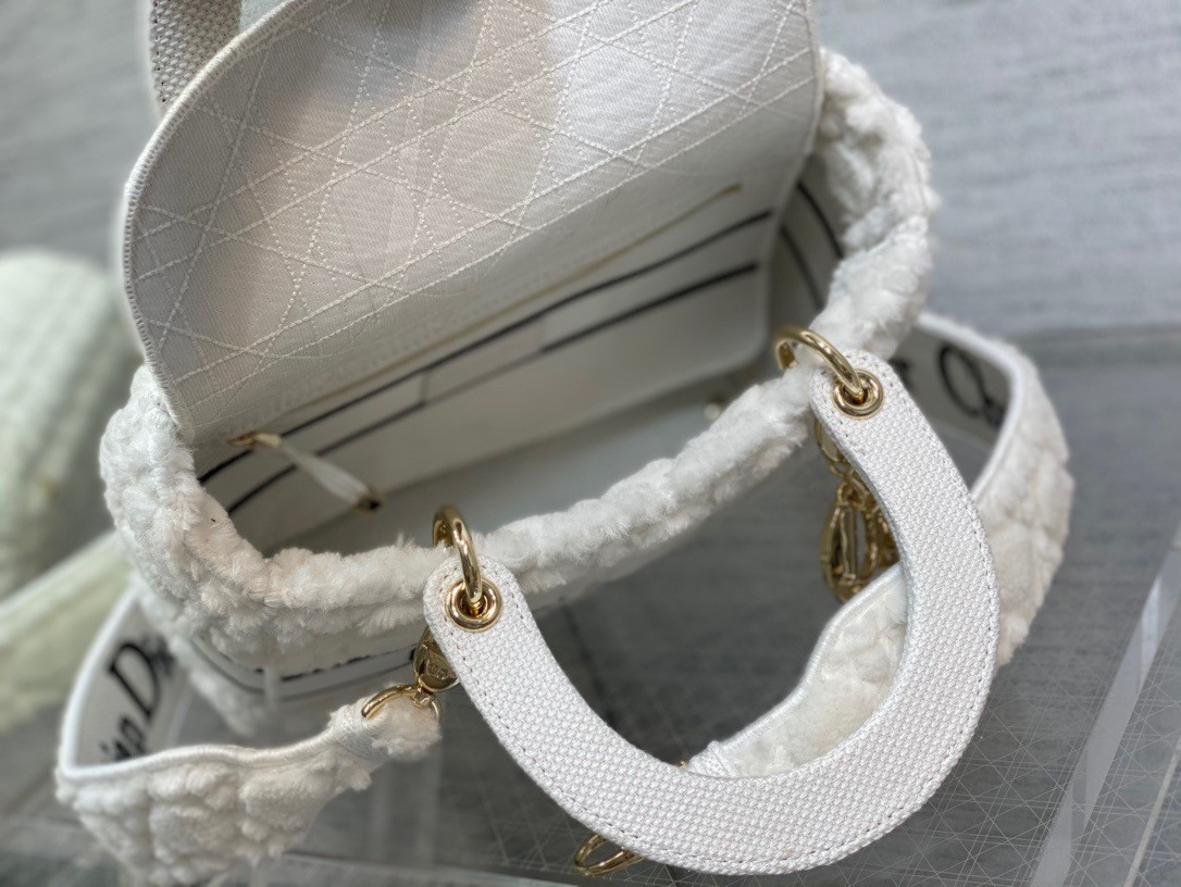 Dior Medium Lady D-Lite Bag In White Cannage Shearling 365