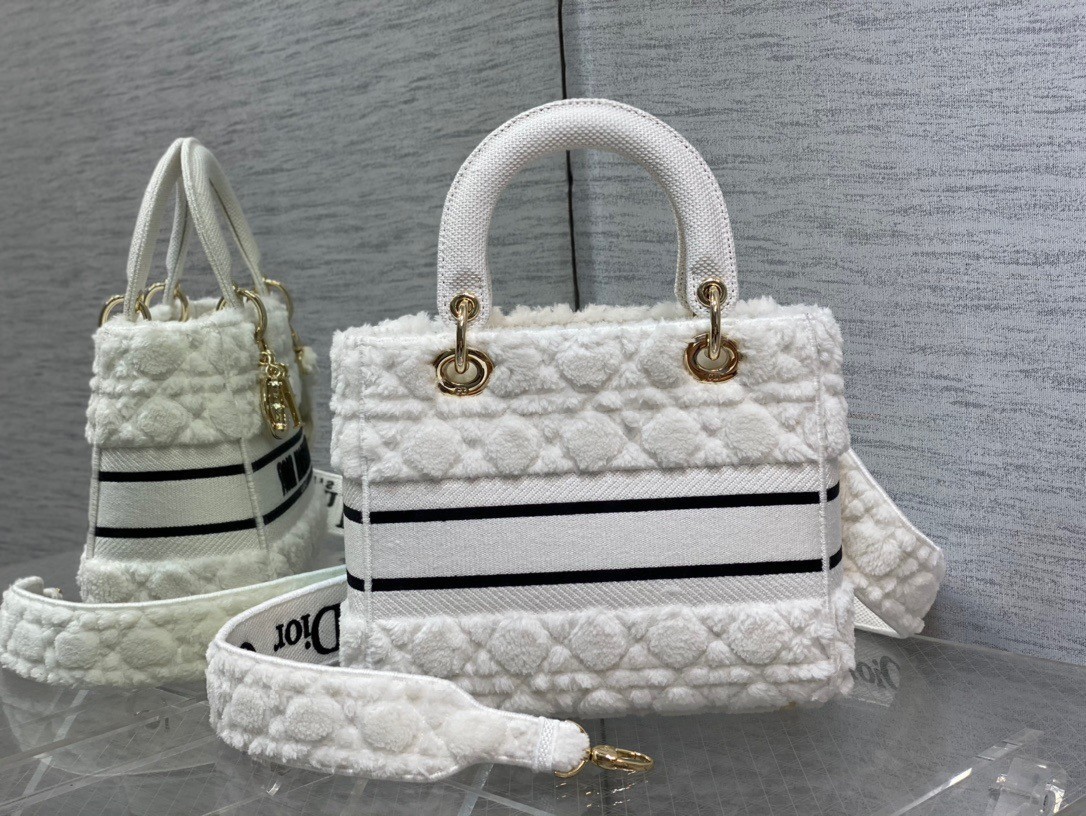 Dior Medium Lady D-Lite Bag In White Cannage Shearling 365