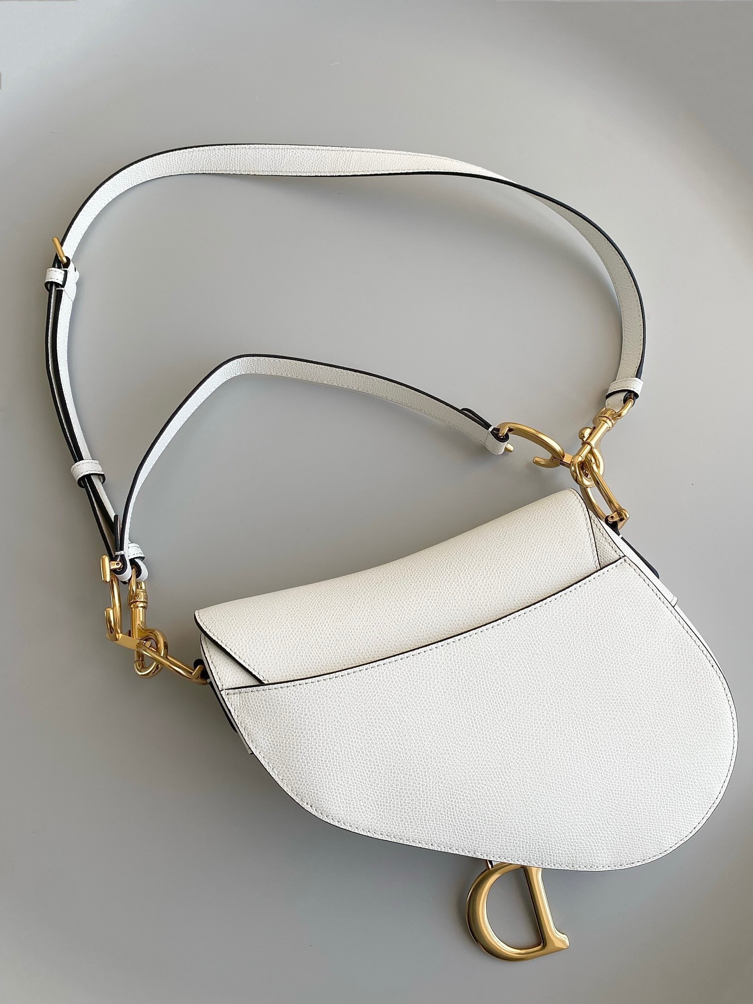 Dior Saddle Bag with Strap in White Grained Calfskin 768