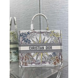 Dior Large Dior Book Tote In White Multicolor Rêve d'Infini Embroidery 410