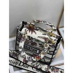 Dior Medium Lady D-Lite Bag In White Jardin Botanique Embroidery 519