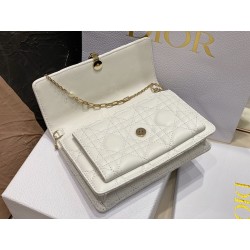 Dior Lady Dior Chain Pouch In White Cannage Lambskin 675