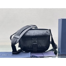 Dior Explorer Pouch In Black CD Diamond Mirage Ski Capsule Nylon 881