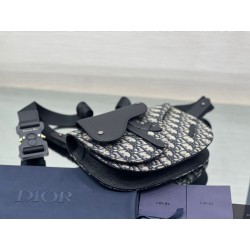 Dior Men's Saddle Pouch in Beige and Black Dior Oblique Jacquard 834