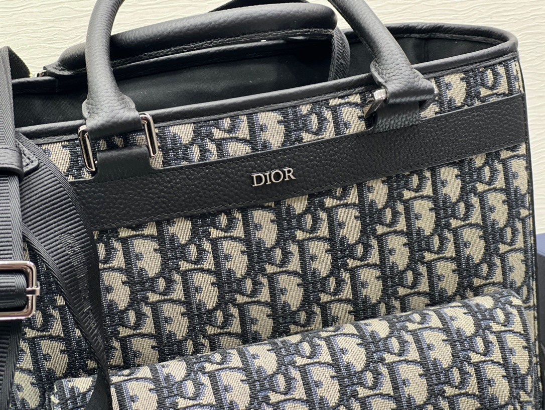 Dior Explorer Tote Bag Beige and Black Dior Oblique Jacquard 902