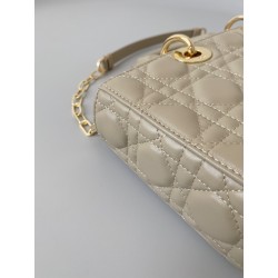 Dior Lady D-Joy Medium Bag In Sand Cannage Lambskin 648