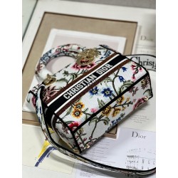 Dior Lady D-Lite Medium Bag In White Dior Petites Fleurs Embroidery 703