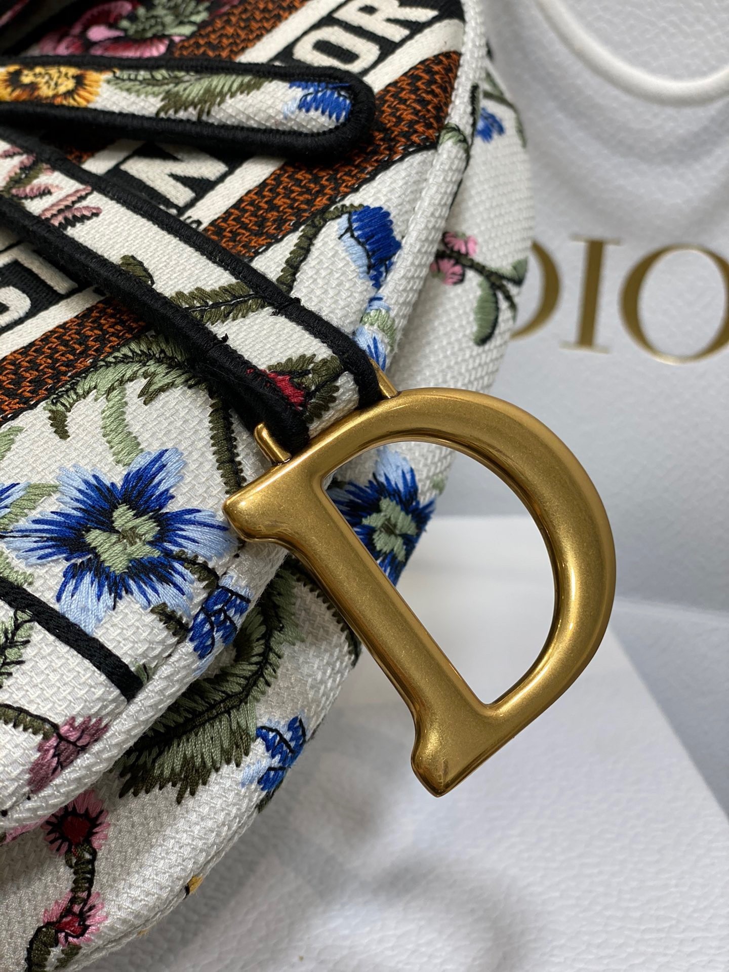 Dior Saddle Bag In White Multicolor Dior Petites Fleurs Embroidery 141