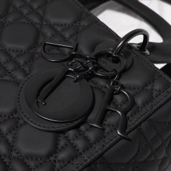 Dior Medium Lady Dior Ultra-Matte So Black Bag 107
