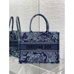 Dior Medium Book Tote Bag In Denim Blue Toile de Jouy Embroidery 735