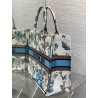 Dior Large Book Tote Bag in White and Blue Toile de Jouy Mexico Embroidery  981