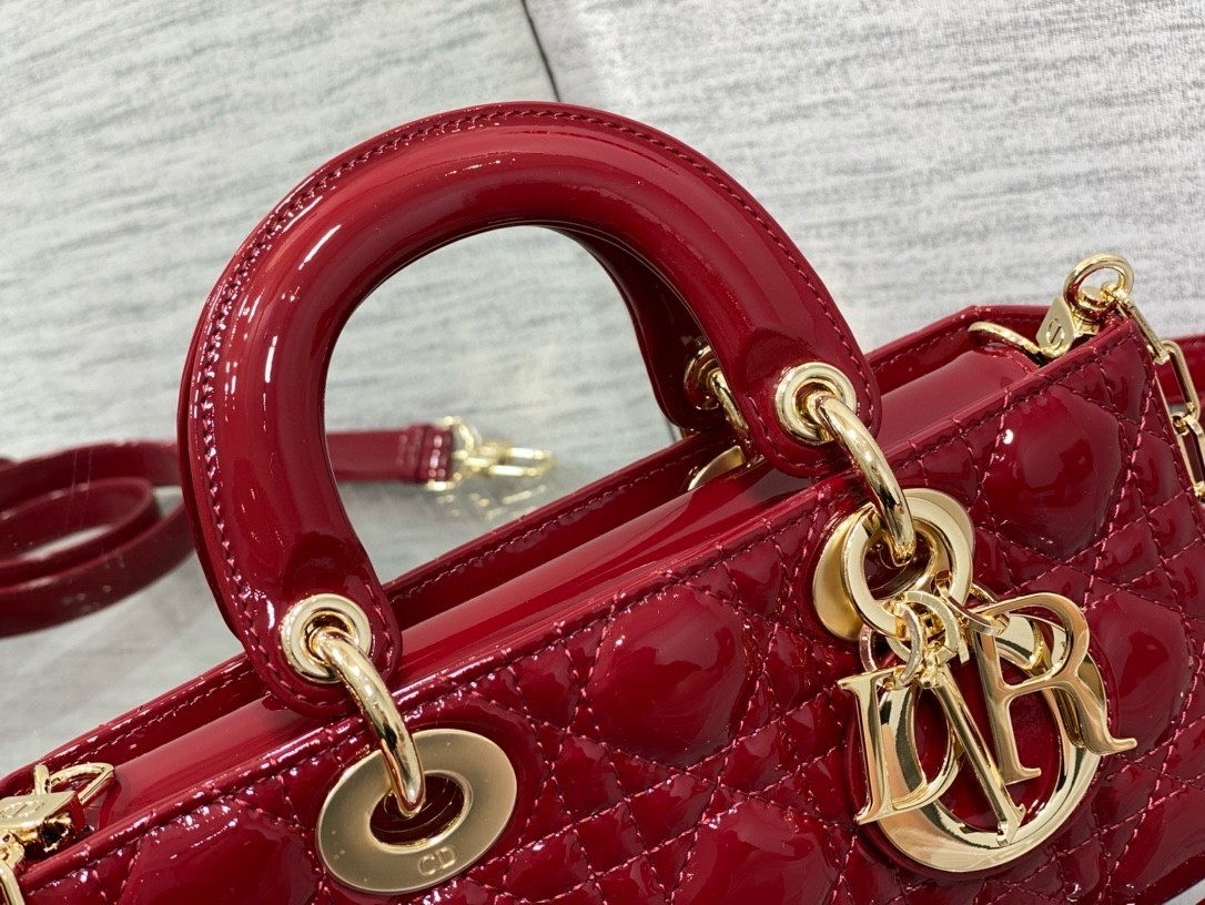 Dior Lady D-Joy Small Bag in Red Patent Calfskin 068