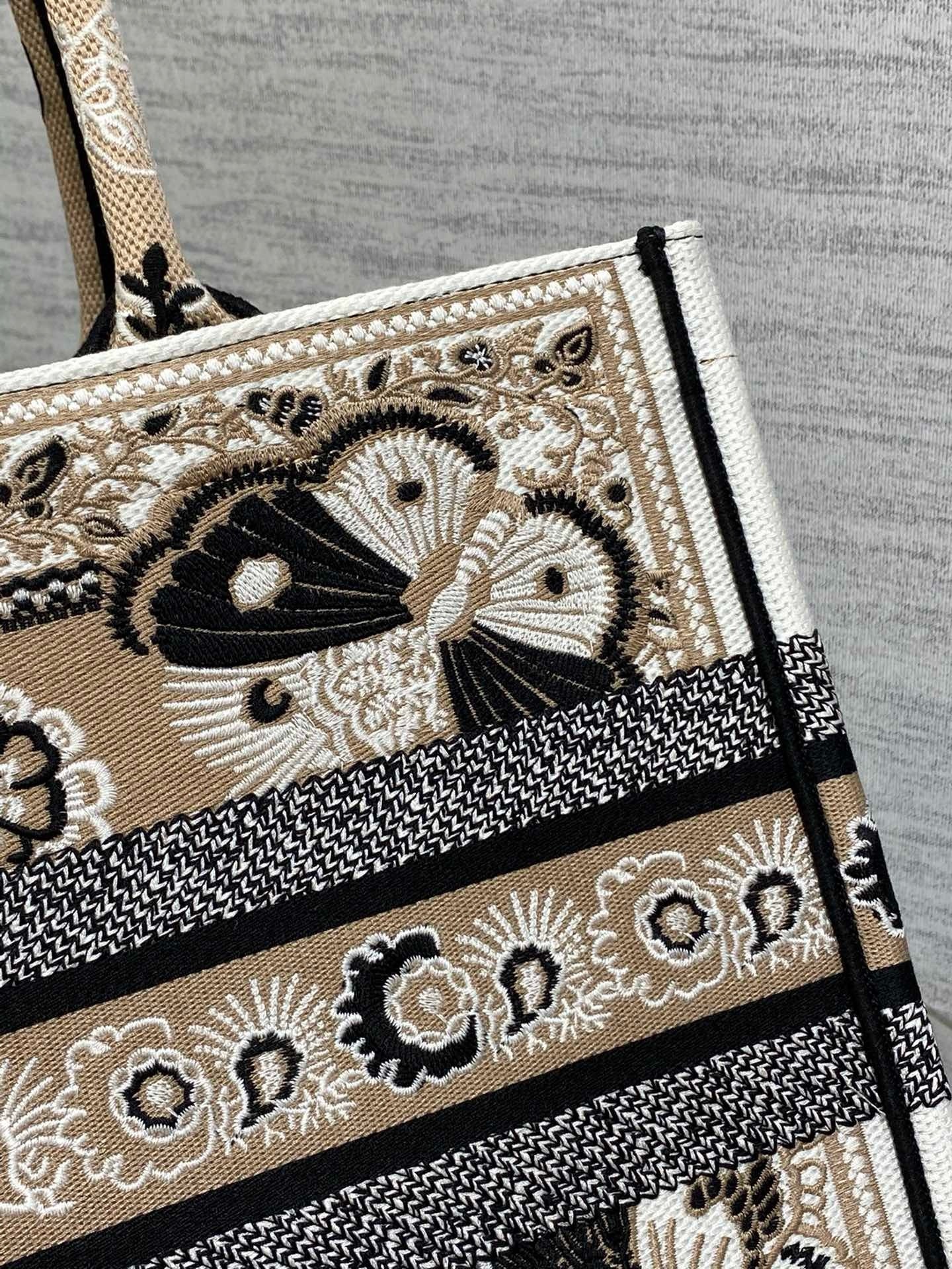 Dior Medium Book Tote Bag in Beige Butterfly Bandana Embroidery  300