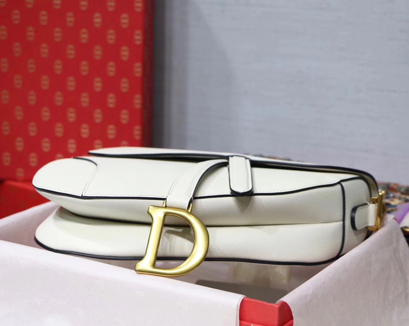 Dior Saddle Bag In White Grained Calfskin 661