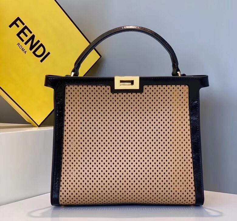 Fendi Peekaboo X Lite Medium Bag In Beige Perforated Leather 462