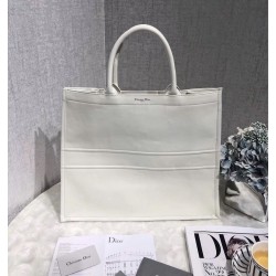 Dior Book Tote Bag In White Surrealism Printed Calfskin 515