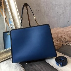 Fendi Small Runaway Bag In Black Calfskin Leather 600