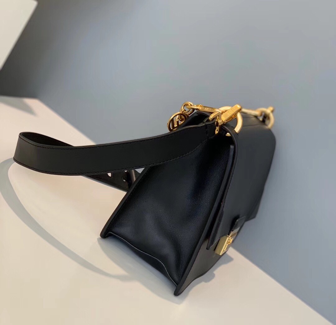 Fendi Kan U Bag In Black Calfskin 519