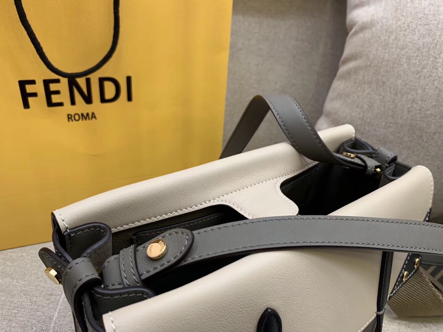 Fendi Regular Flip Tote Bag In Grey Calfskin 020