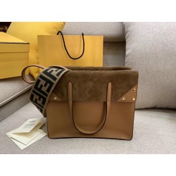 Fendi Large Flip Tote Bag In Brown Calfskin 118