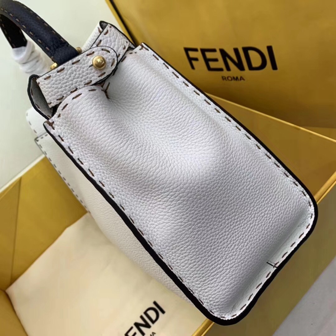 Fendi Selleria Peekaboo Medium Bag In White Roman Leather 587