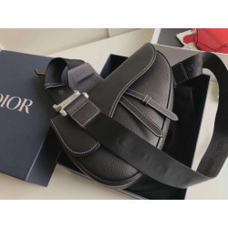 Dior Men's Saddle Belt Bag In Black Grained Calfskin 898