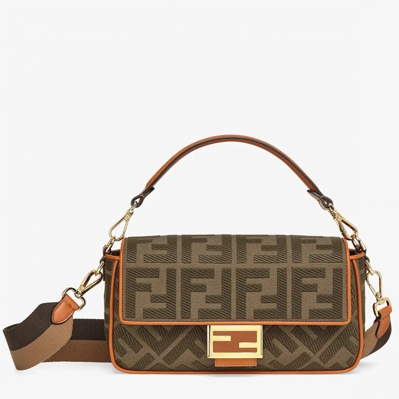 Fendi Baguette Medium Bag In Green Denim 265