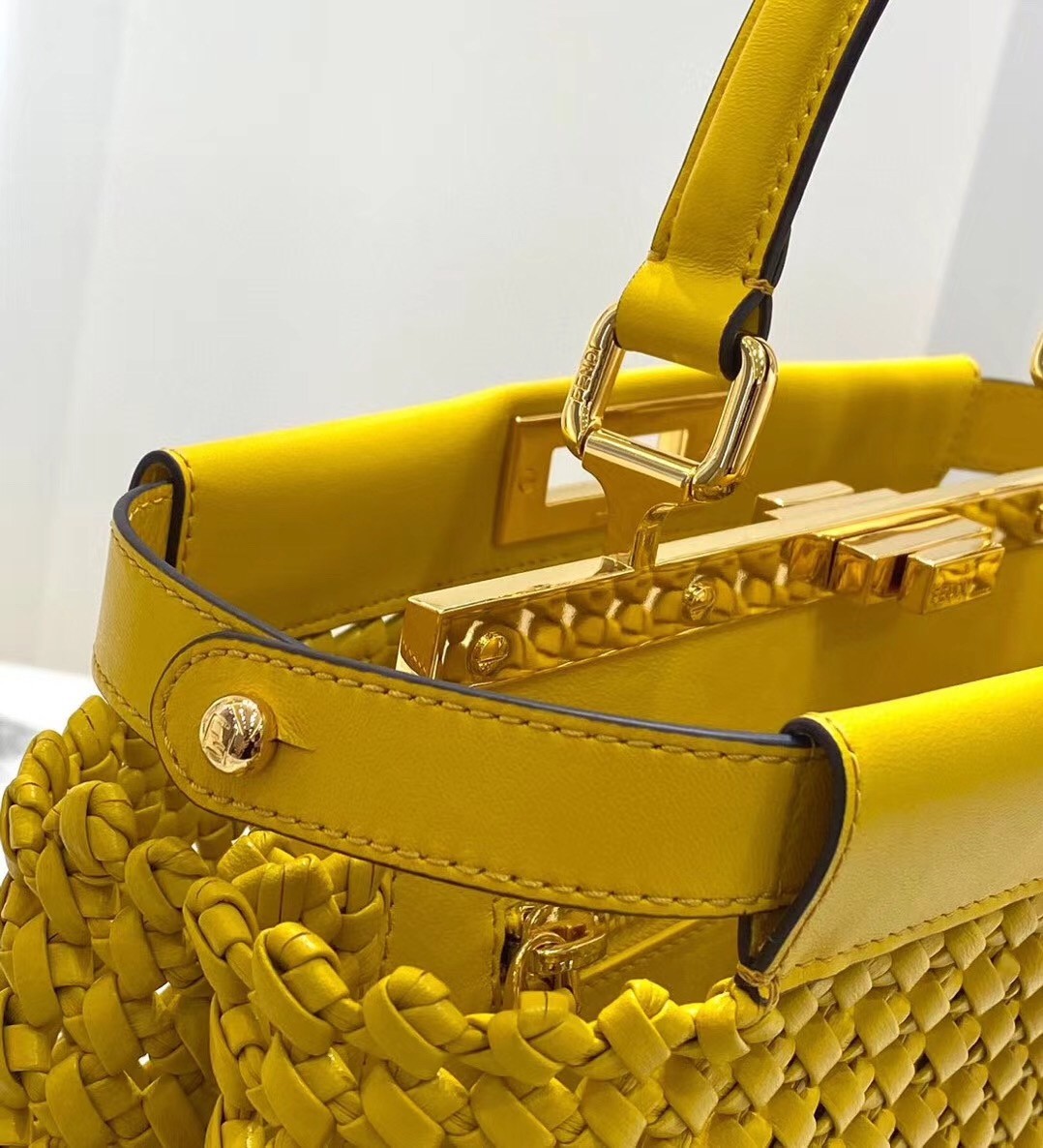 Fendi Peekaboo Medium Bag In Yellow Interlace Leather 613