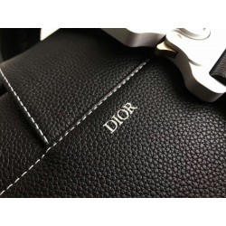 Dior Men's Saddle Belt Bag In Black Grained Calfskin 898